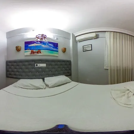 Alibabam & クシャダス