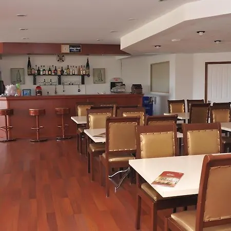 Alibabam & Ξενοδοχείο 2*